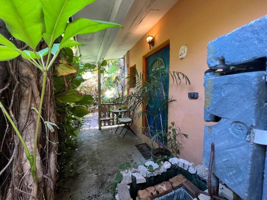 Miami Bungalow Oasis Near Everglades & The Keys 커틀러 베이 외부 사진
